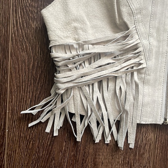 Magenta Vest Size XS/S. $238 - Picture 8 of 12